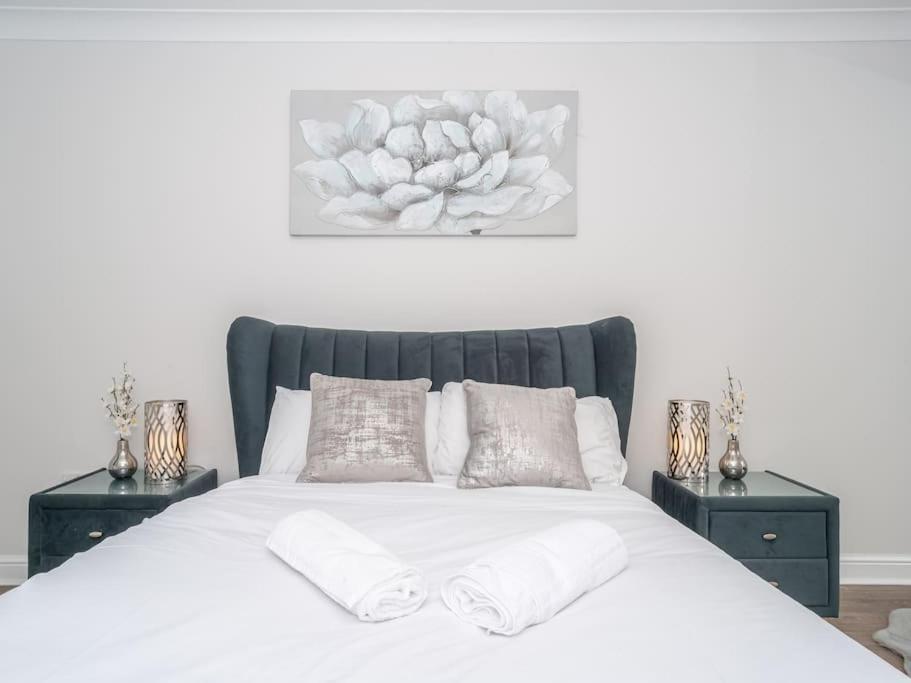 爱丁堡Luxury 2Bed 2Bath Flat In City Centre- Free Parking!公寓 外观 照片