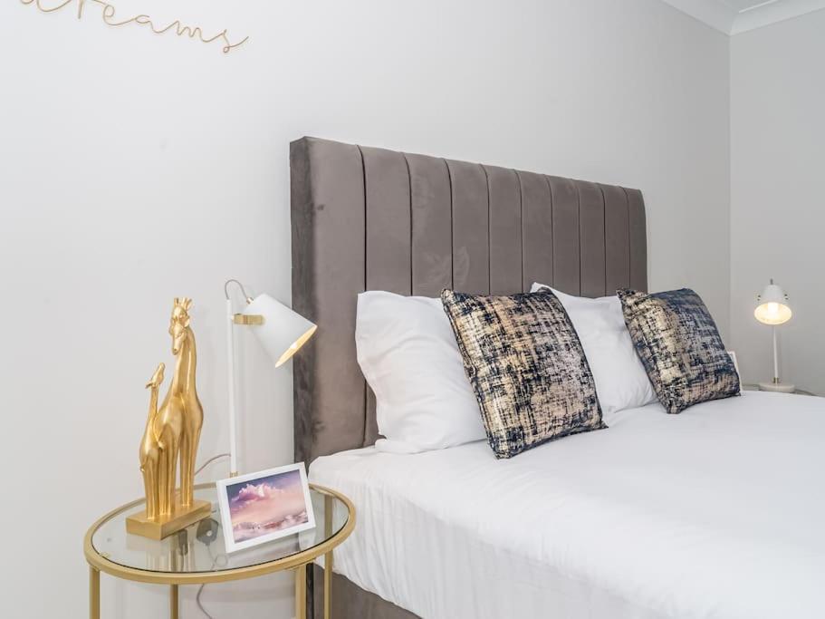 爱丁堡Luxury 2Bed 2Bath Flat In City Centre- Free Parking!公寓 外观 照片